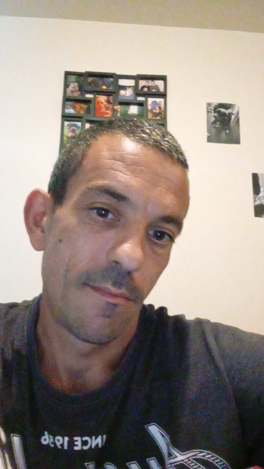 Profil von Nejib